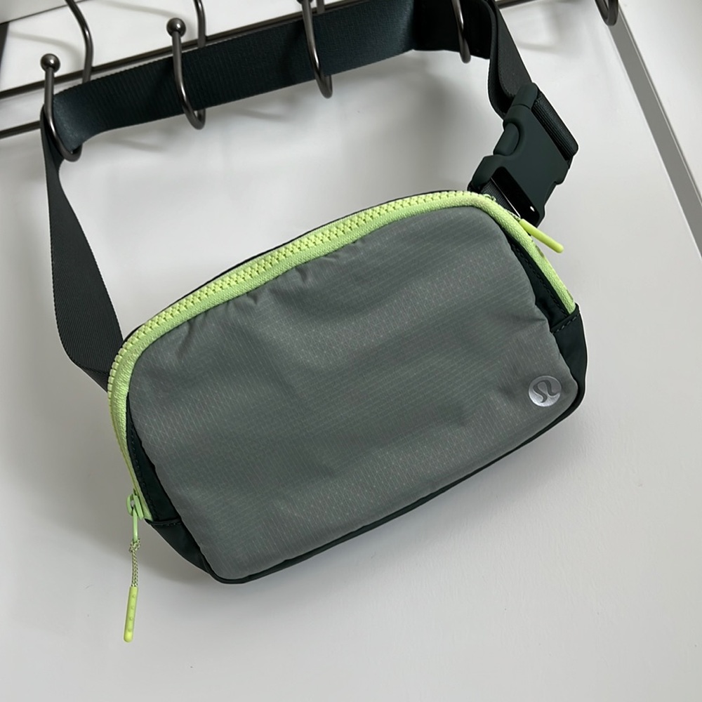 Lululemon Fanny Pack